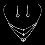 Set Colier si Cercei Elegant cu Inimioara